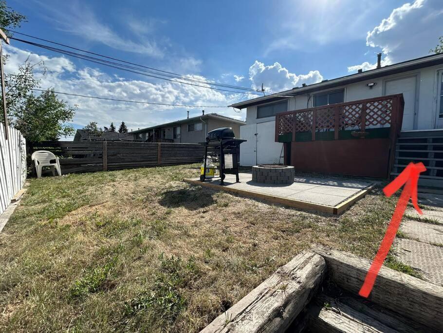 Apartmán Highland Park Cozy YYC Exteriér fotografie